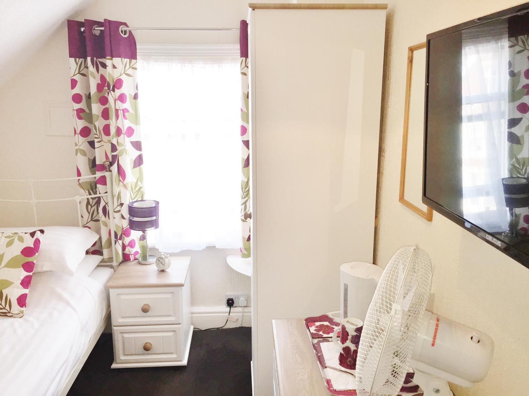The Beechcliffe Hotel - Over 35'S Only Blackpool Eksteriør billede